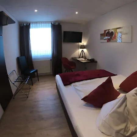 Landgasthaus Schaeferhof 3*